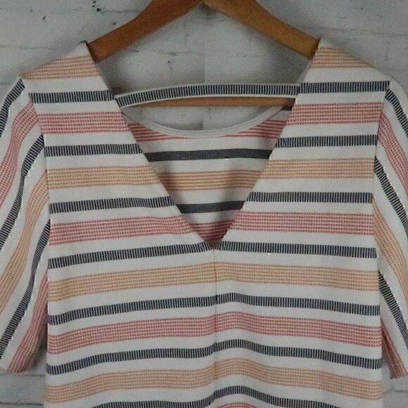 POMAGE CLOTHING WHITE WITH BLACK & ORANGE STRIPES 1/2 SLEEVE ROUND NECK TOP - Picture 7 of 8